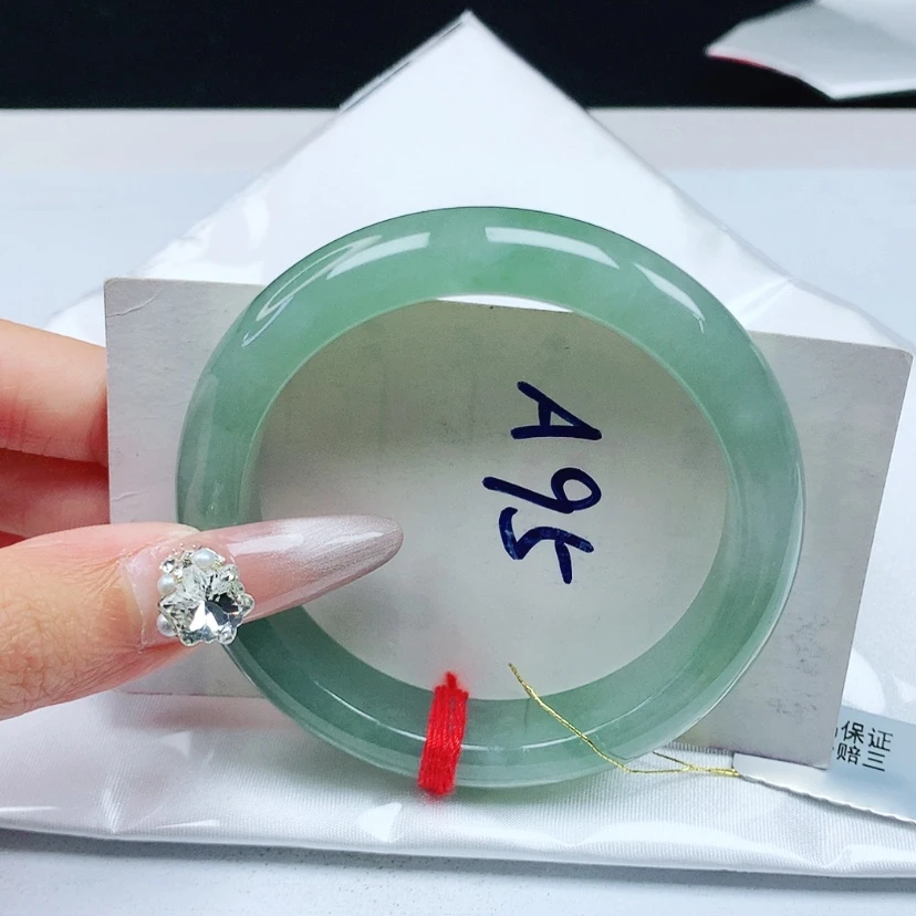 【闪购商品】翡翠手镯未镶嵌54.6圈