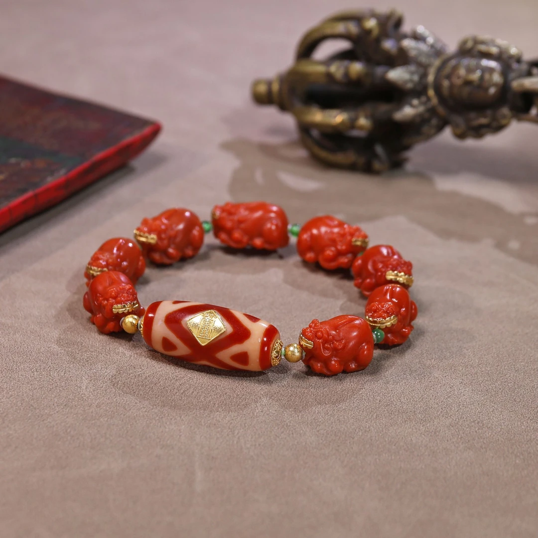 18k金福令三眼南红貔貅手链S30669