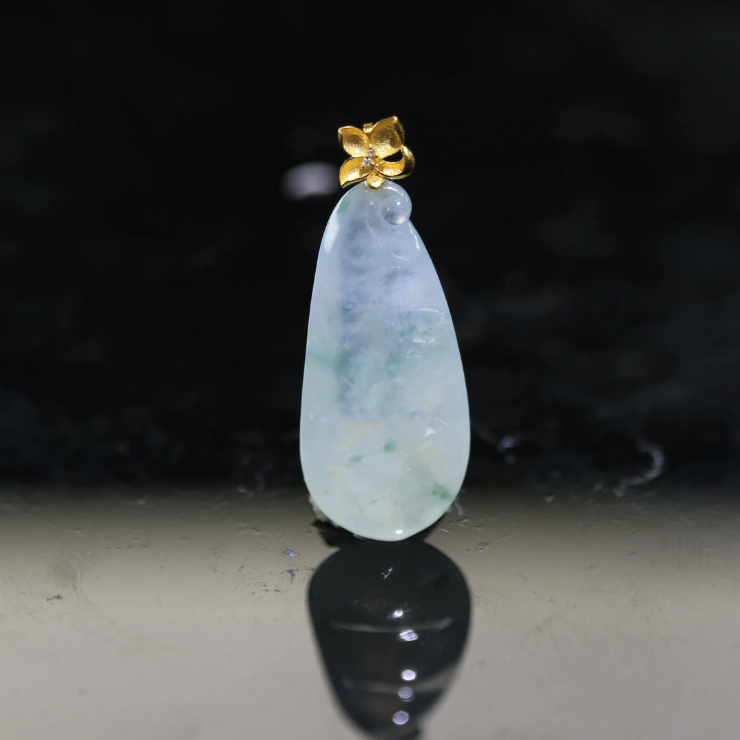 32天然缅甸翡翠A货18k冰瓜/000129/北京银座拍卖