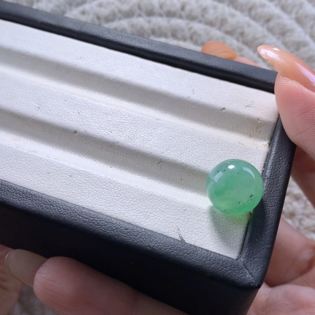 未镶嵌手串翡翠卡12特色绿珠
