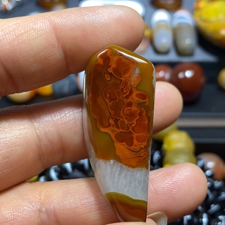 玛瑙/玉髓未镶嵌挂件