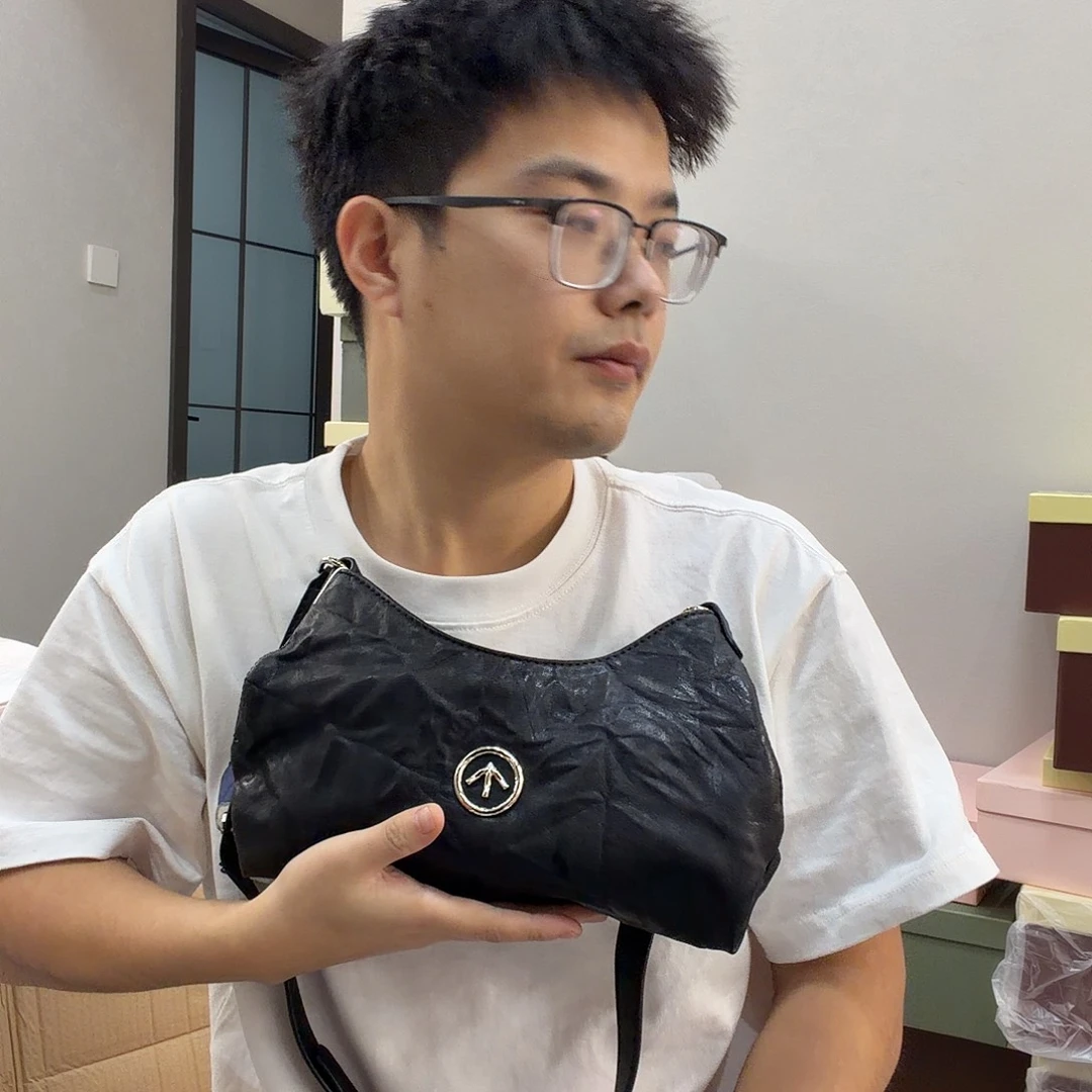 绵羊皮（革）牛剖层皮革羊皮（革）