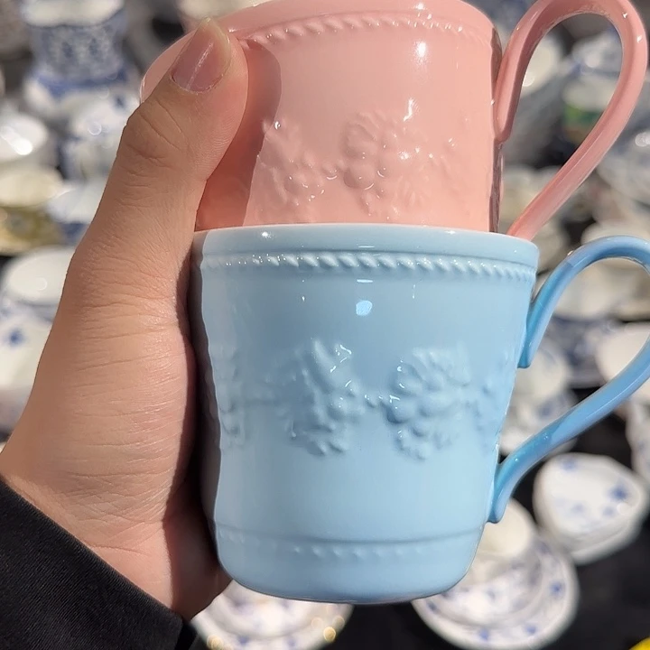 两个马克杯马克杯