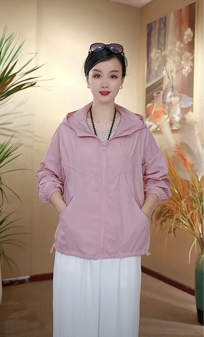 2025早秋新品旅游拍照防晒衣连帽款式薄款短外套[03]