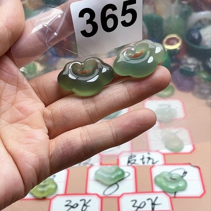 玛瑙/玉髓颈饰合金涟**风