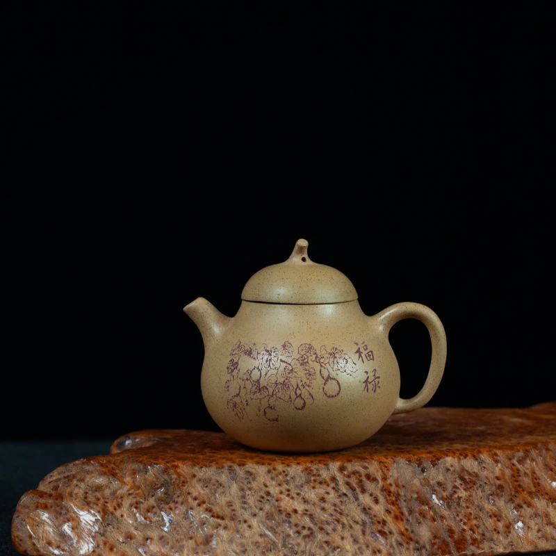 宜兴原矿紫砂芝麻段泥内推球孔190cc仿生器茄瓜紫砂壶