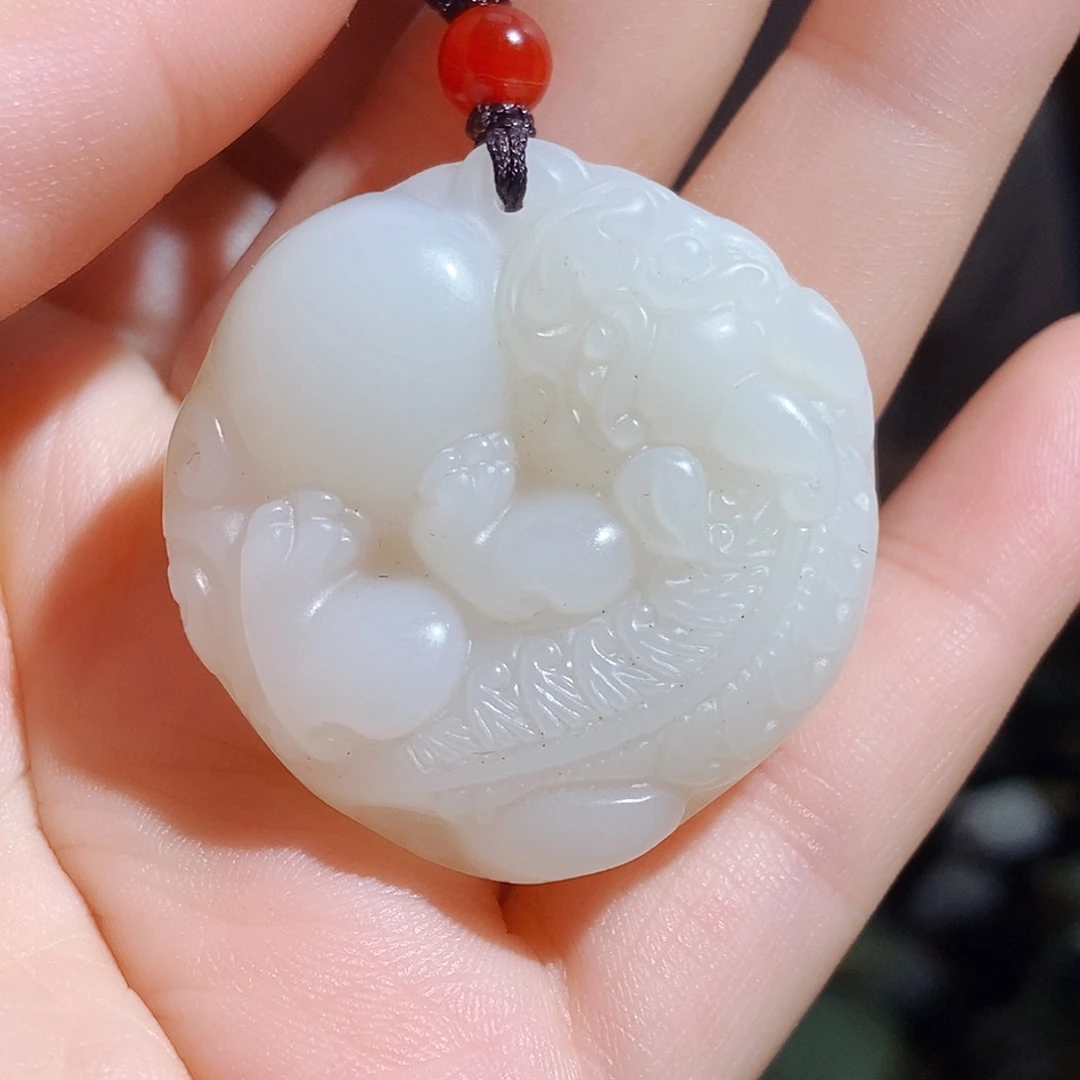 颈饰未镶嵌和田玉