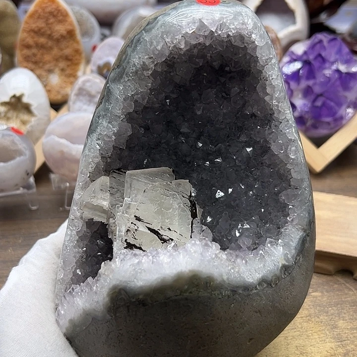 水晶未镶嵌珠宝半成品白牙带紫窝窝方解晶镇路路通35