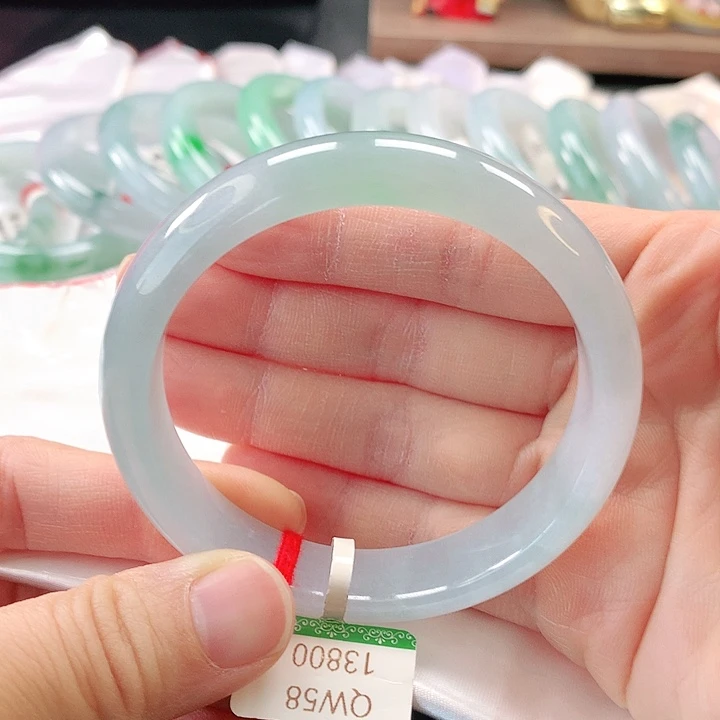 未镶嵌手镯翡翠缅甸A货翡翠手镯