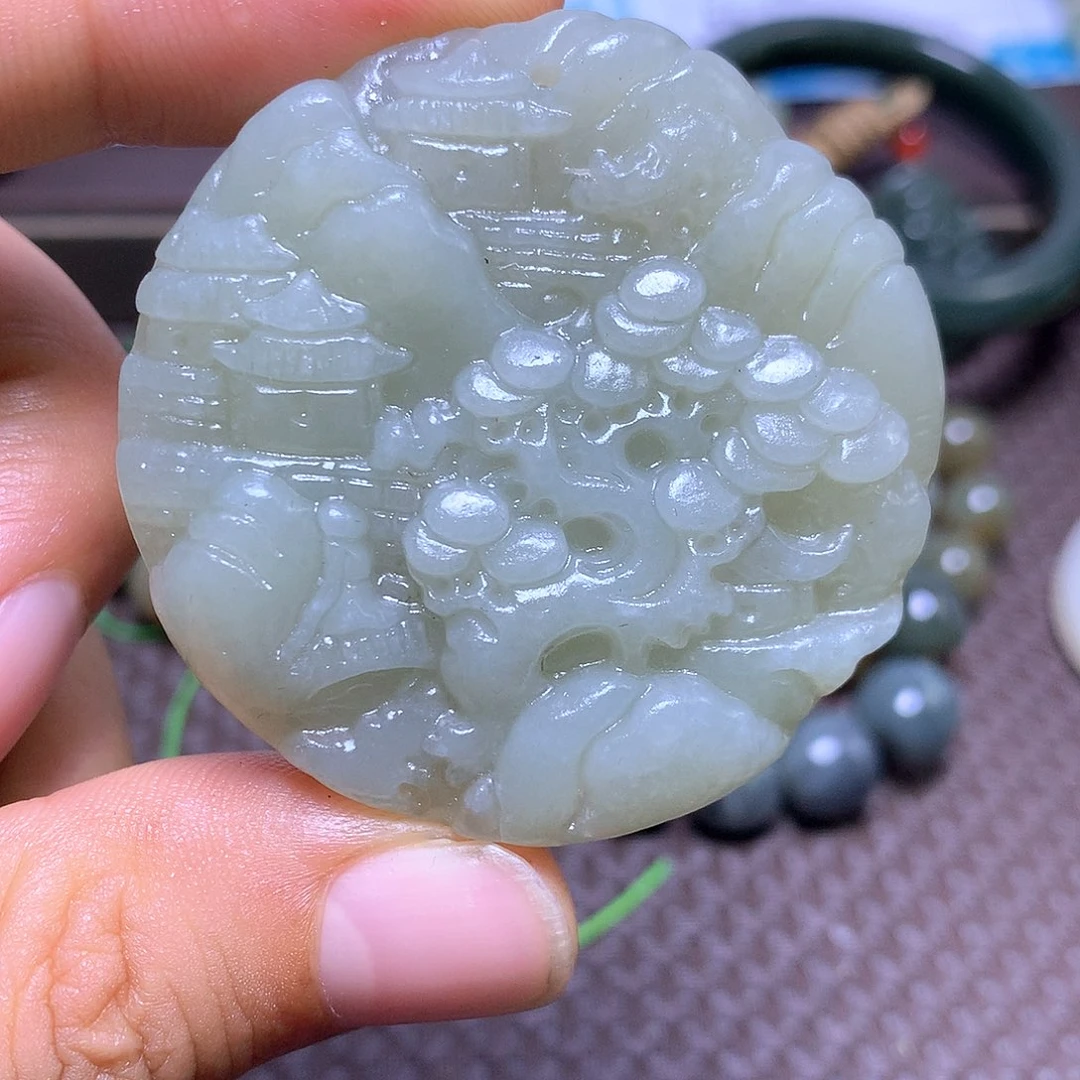 颈饰未镶嵌和田玉