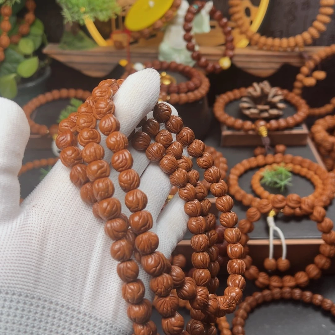 吊坠桃核时****散1.1玉龙脊脖挂