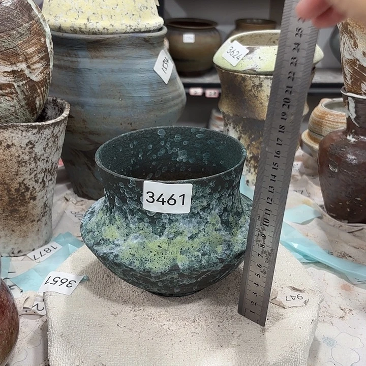 摆件高15，口13，有孔，瑕疵处理3461