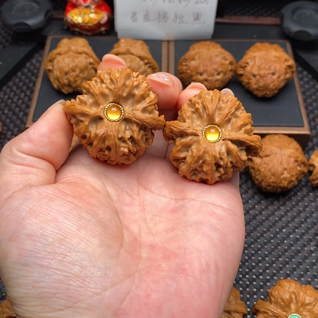 文玩核桃把件镶嵌款苹果园44尺福利