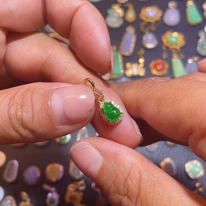 翡翠银S925镶嵌颈饰