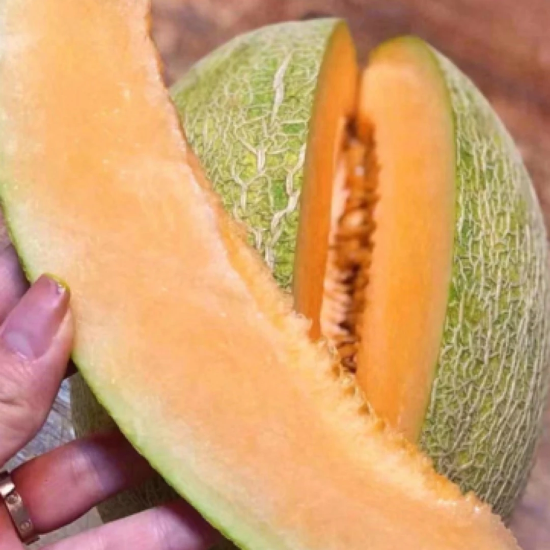 哈蜜瓜（3.5斤左右）下单备注切或者不切甜瓜