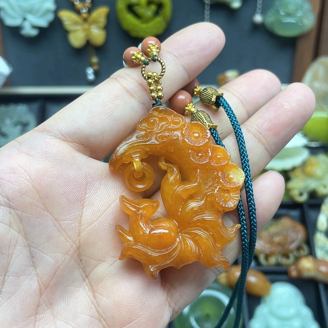 未镶嵌蛇纹石玉颈饰
