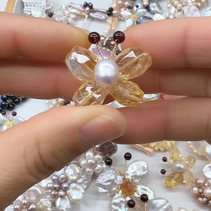 淡水珍珠胸饰银S925镶嵌