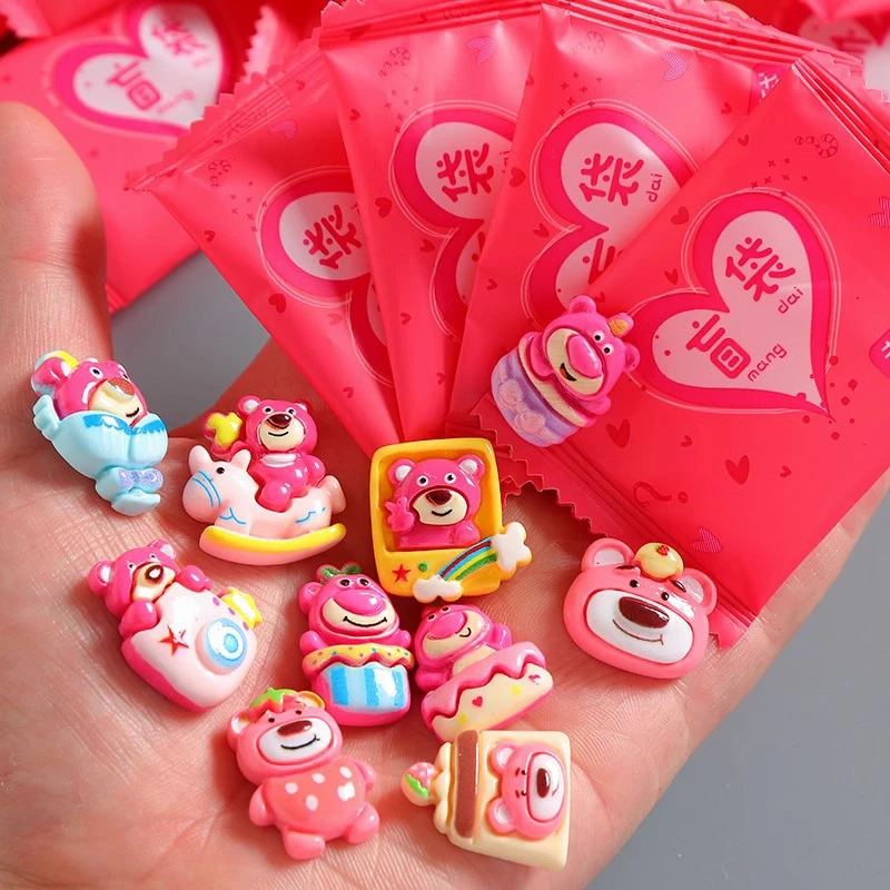 可爱卡通草莓熊惊喜盲袋diy手工制作装饰小配件批发玩具潮玩盲盒