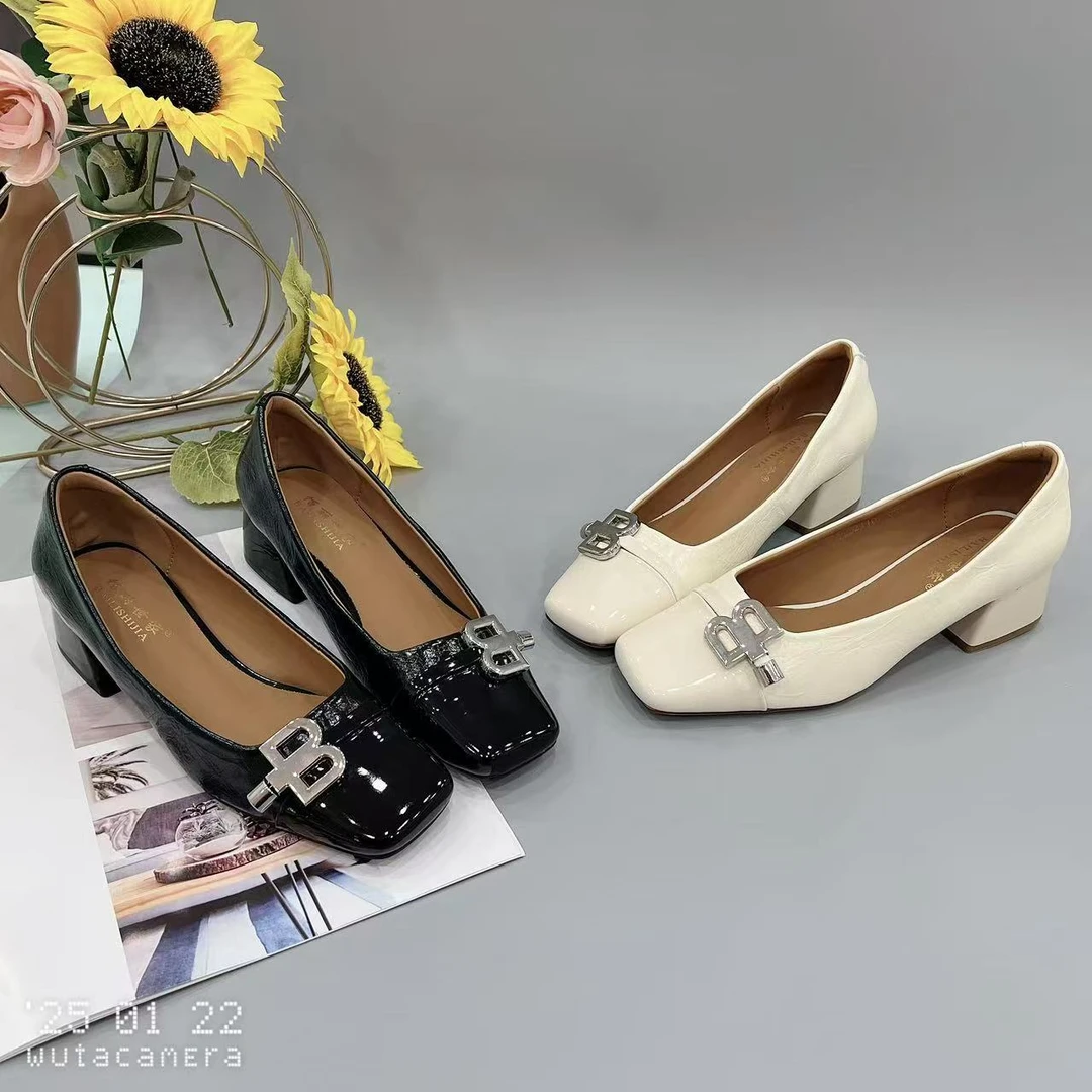 P252110 新款法式浅口高跟鞋女粗跟方头百搭单鞋