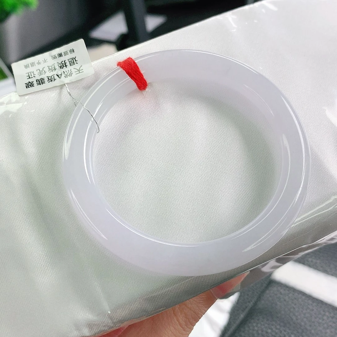 翡翠未镶嵌手镯56圈
