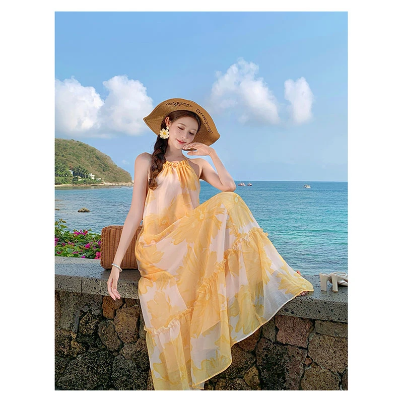 落日余晖 夏季新款太阳黄印花度假风露背连衣裙海边沙滩拍照长裙