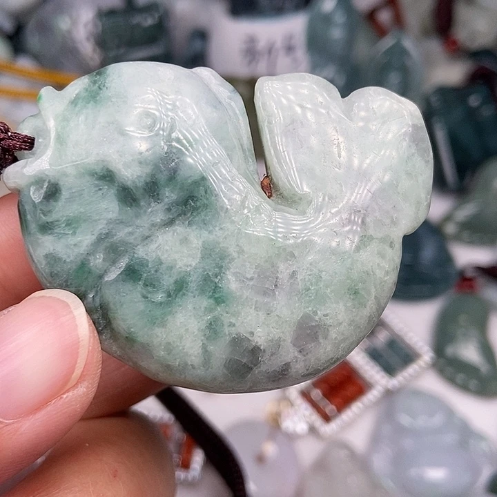 颈饰未镶嵌翡翠翡翠