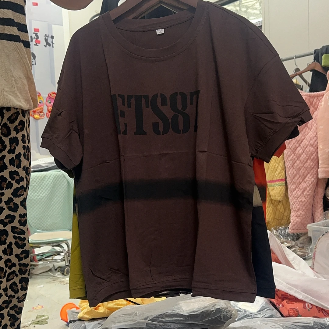 【谷梦飞服饰2店】字母夏季短袖