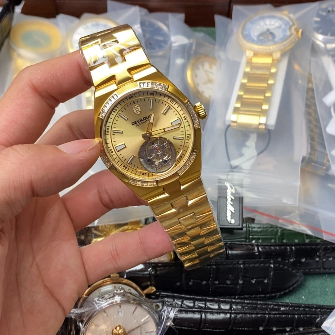 孤品闪电购手表一个