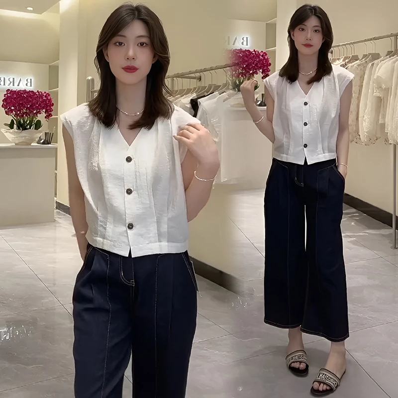 欧货时尚百搭夏季设计感简约无袖气质小衫薄款纯色V领显瘦上衣女