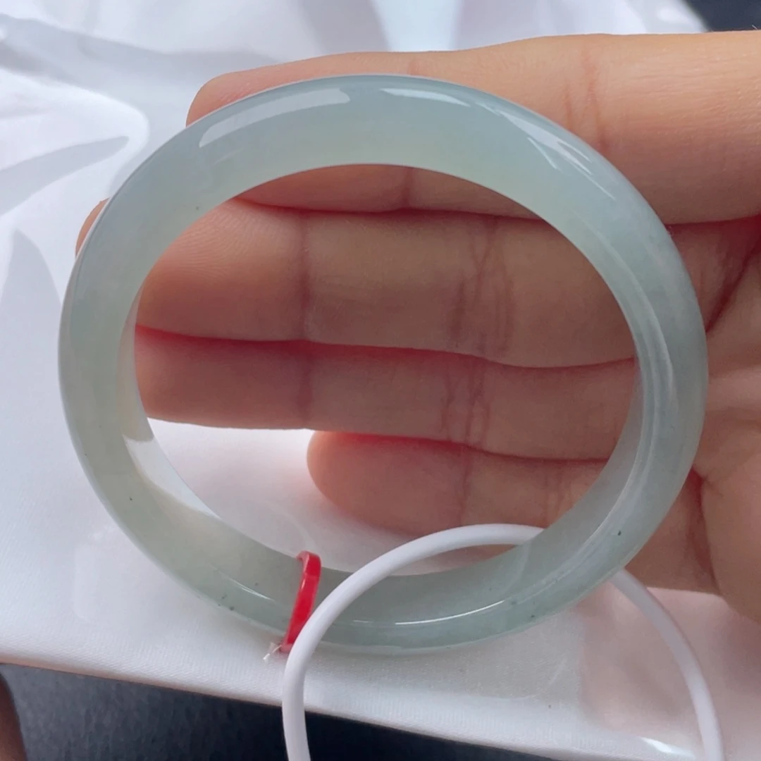 翡翠手镯未镶嵌5051圈