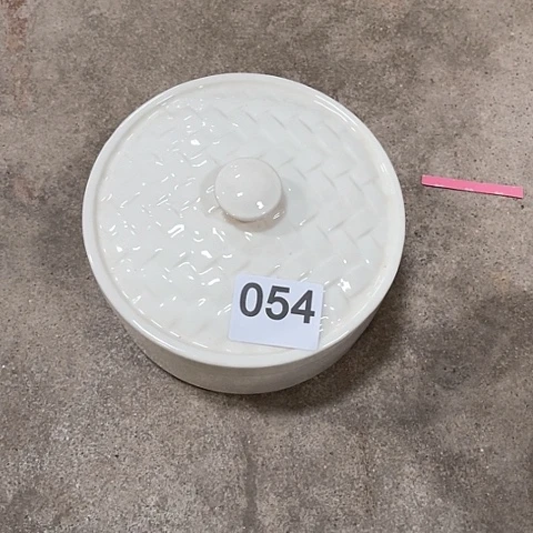 微瑕，不能明火，15厘米，054有缺瓷，