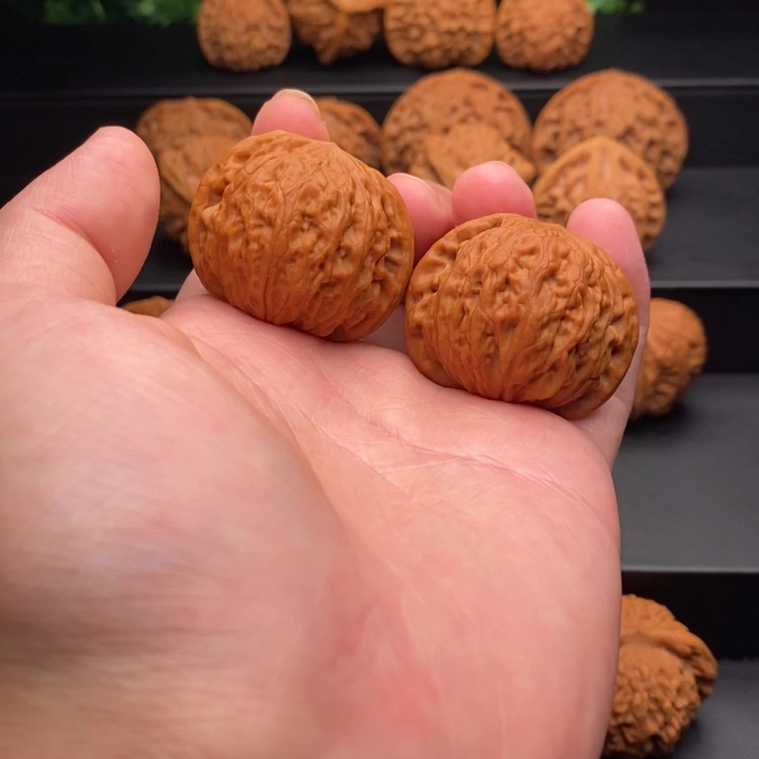 文玩核桃把件铁锤38