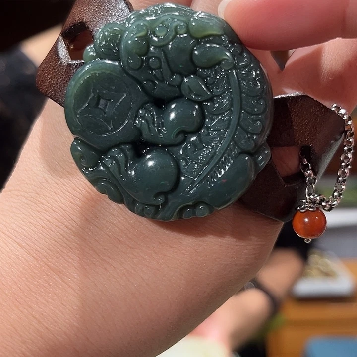 未镶嵌岫玉毛衣链