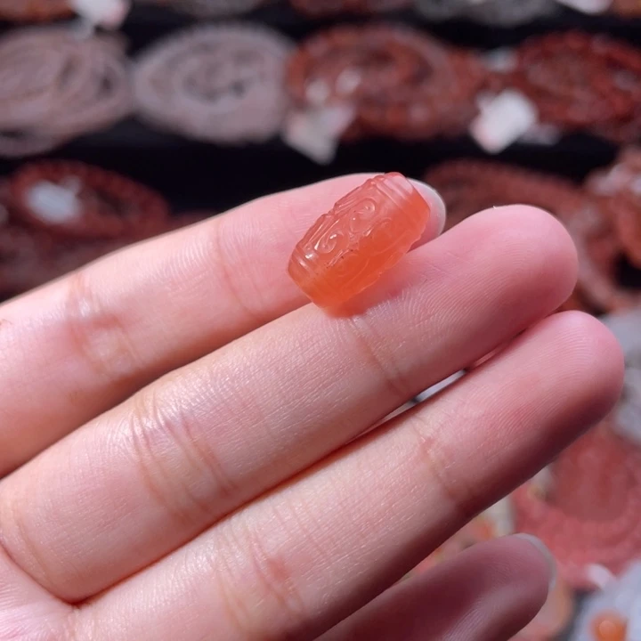南红玛瑙未镶嵌配饰手串回纹桶珠640