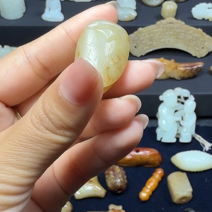 用***4摆件古典玉韵坊8888