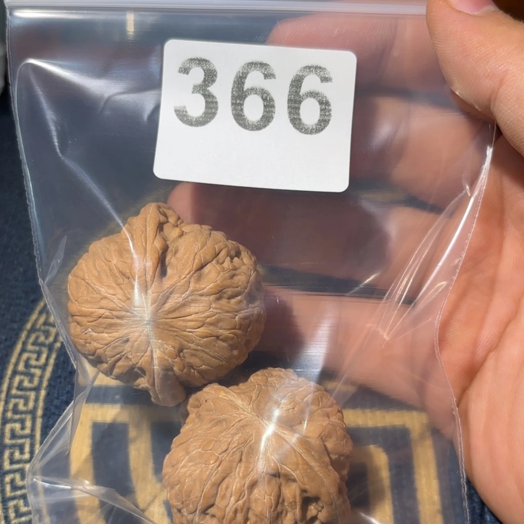 吊坠文玩核桃铁锤366