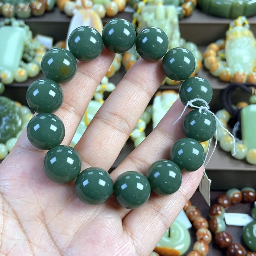 透闪石质玉未镶嵌手串