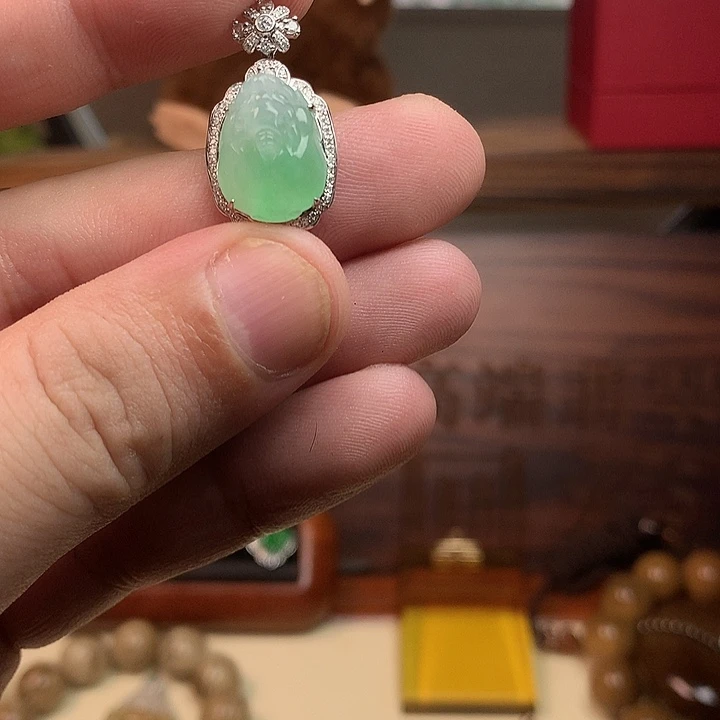 吊坠(不含链)未镶嵌翡翠天然缅甸A货翡翠