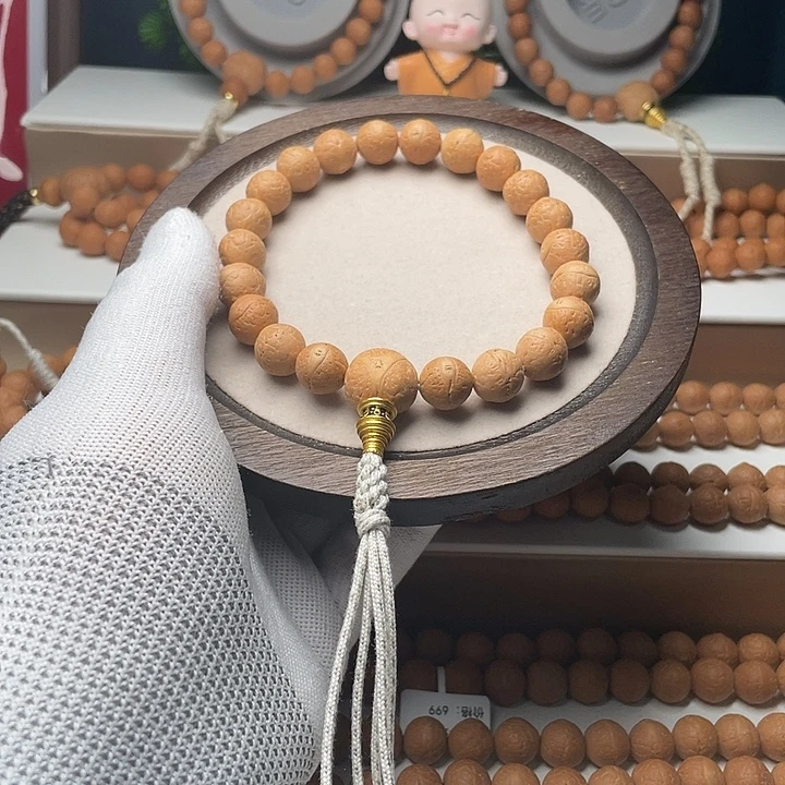 凤眼菩提吊坠凤眼