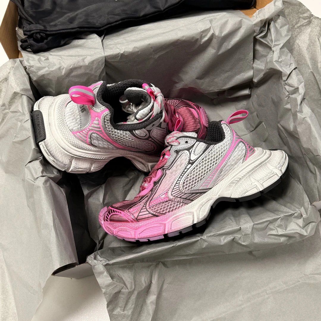 未使用 Balenciaga/巴黎世家 全新 3XL系列 粉白渐变 休闲老爹鞋