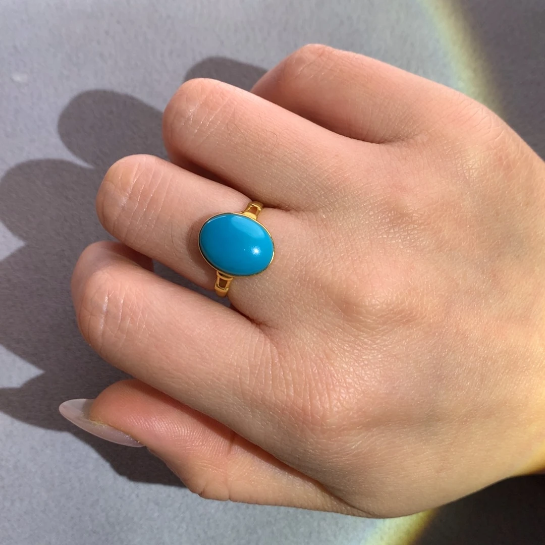 18K金镶嵌绿松石玉化蓝戒指