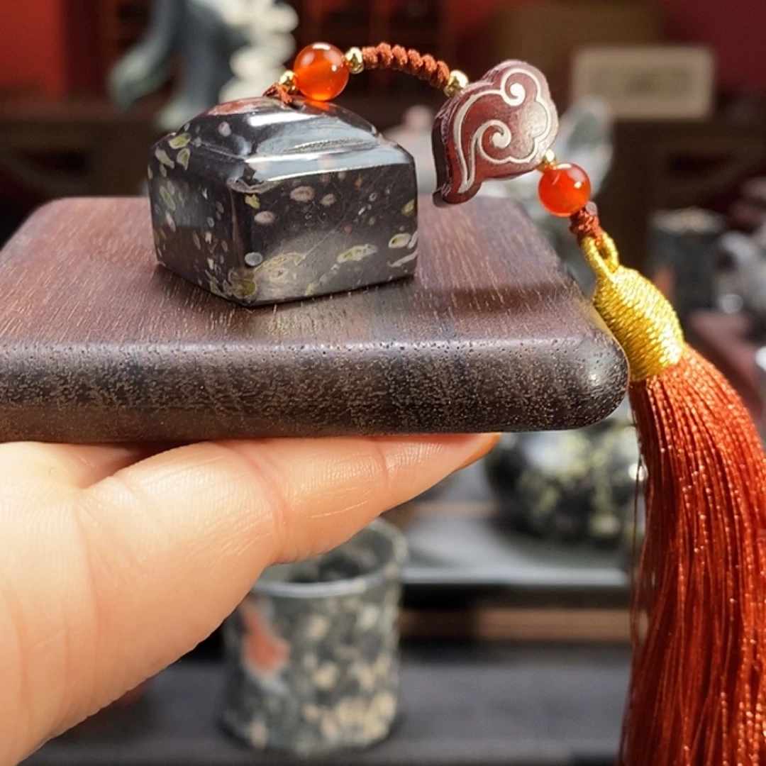 梅花玉精美福利多多