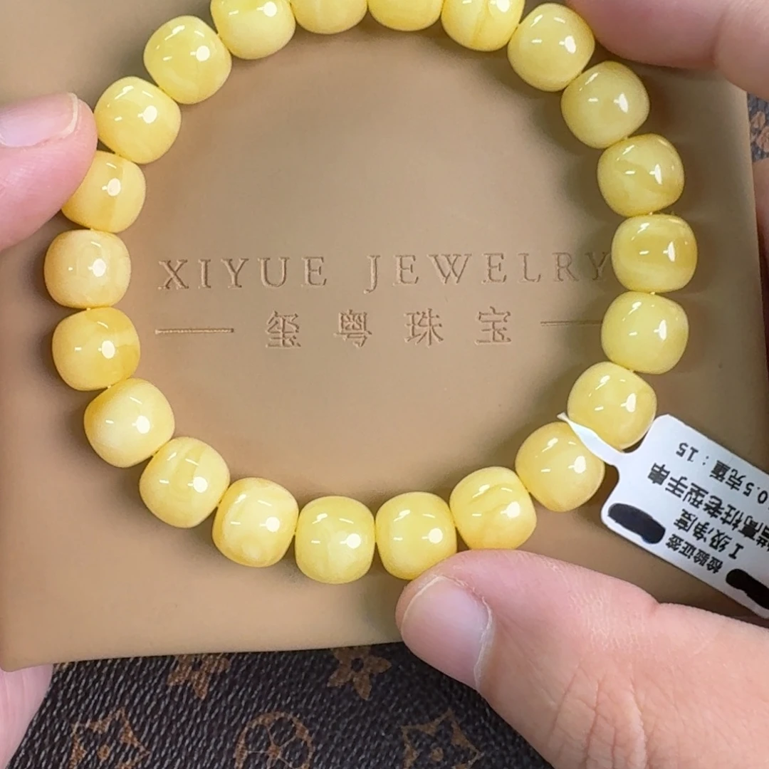琥珀未镶嵌裸石021000000000