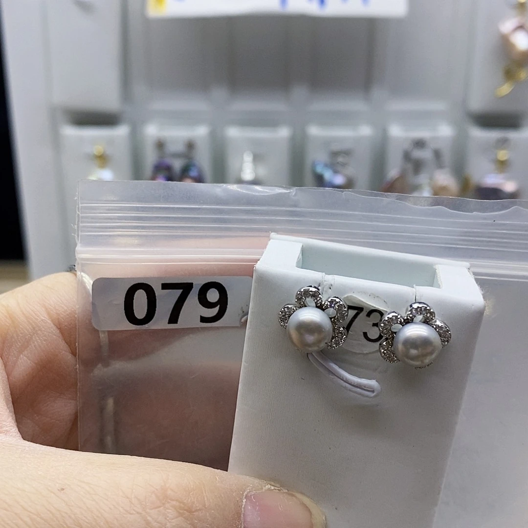 颈饰合金淡水珍珠