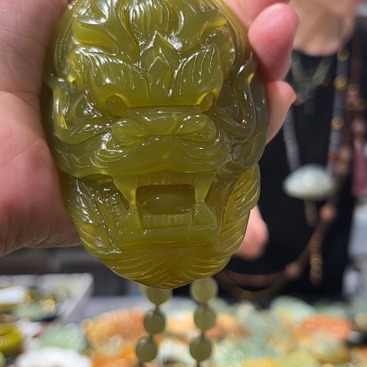 岫玉未镶嵌毛衣链