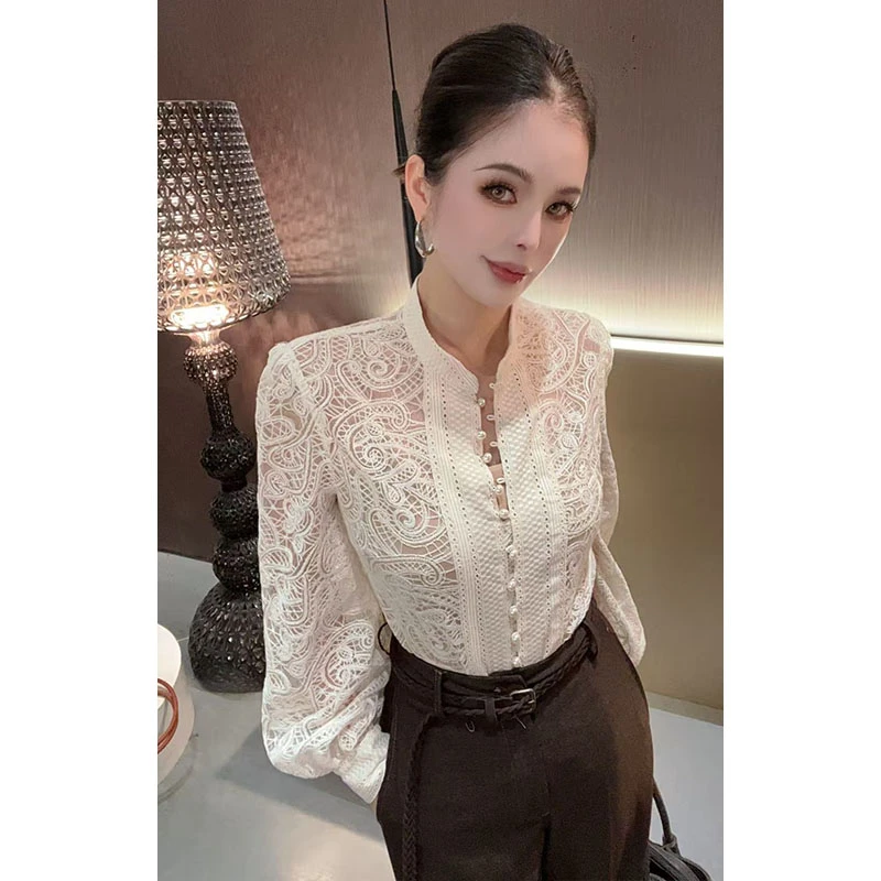 （卡码拍大）立领拼接一排扣蕾丝灯笼袖衬衫CS30919