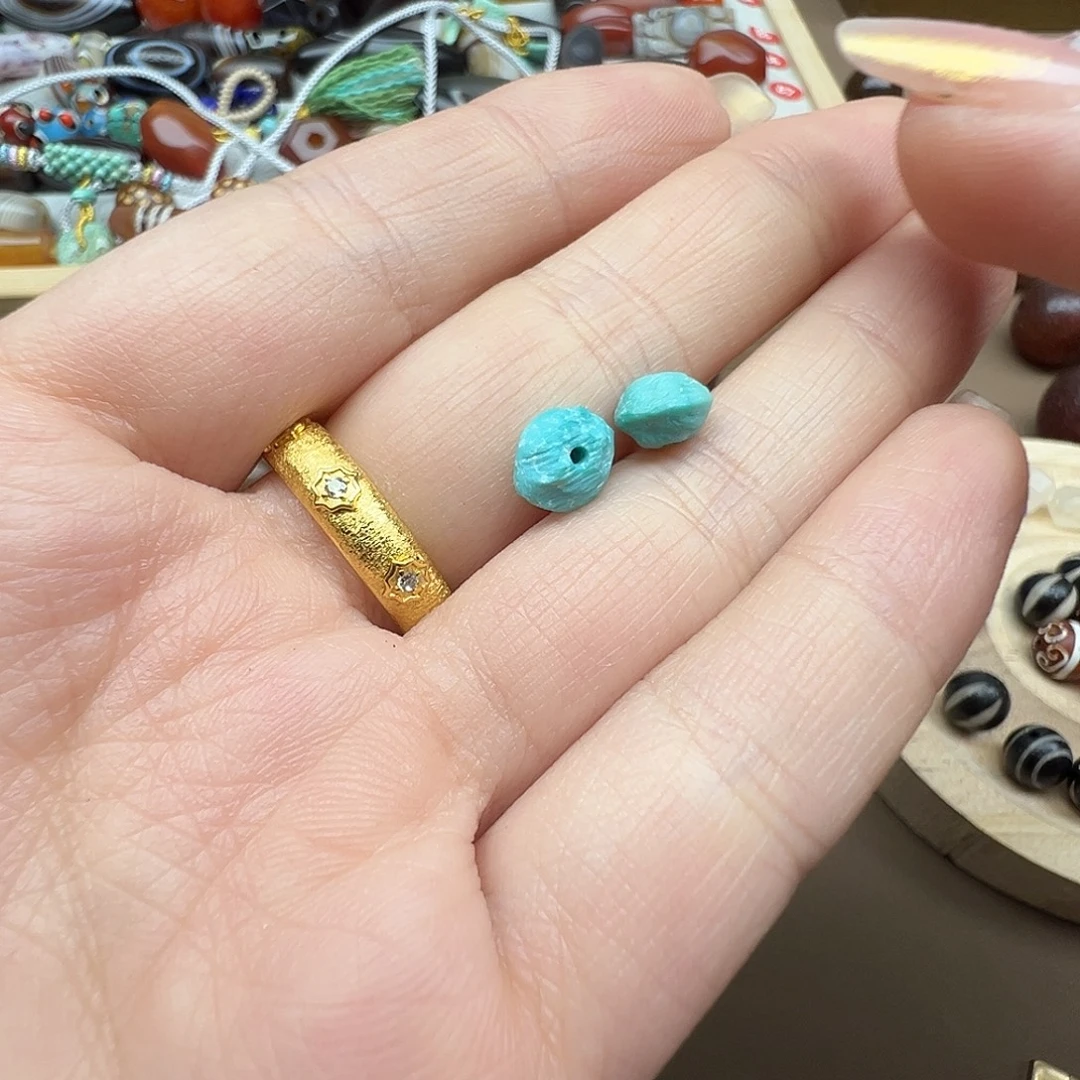 嬉***舍未镶嵌玛瑙/玉髓珠宝半成品