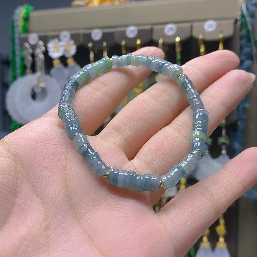 未镶嵌翡翠耳饰翡翠