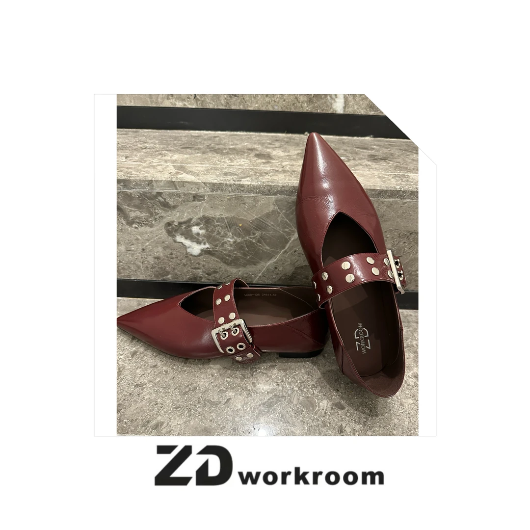 【Z.D/WORKROOM】 25/26早春订制复古芭蕾舞铆钉尖头平底船鞋