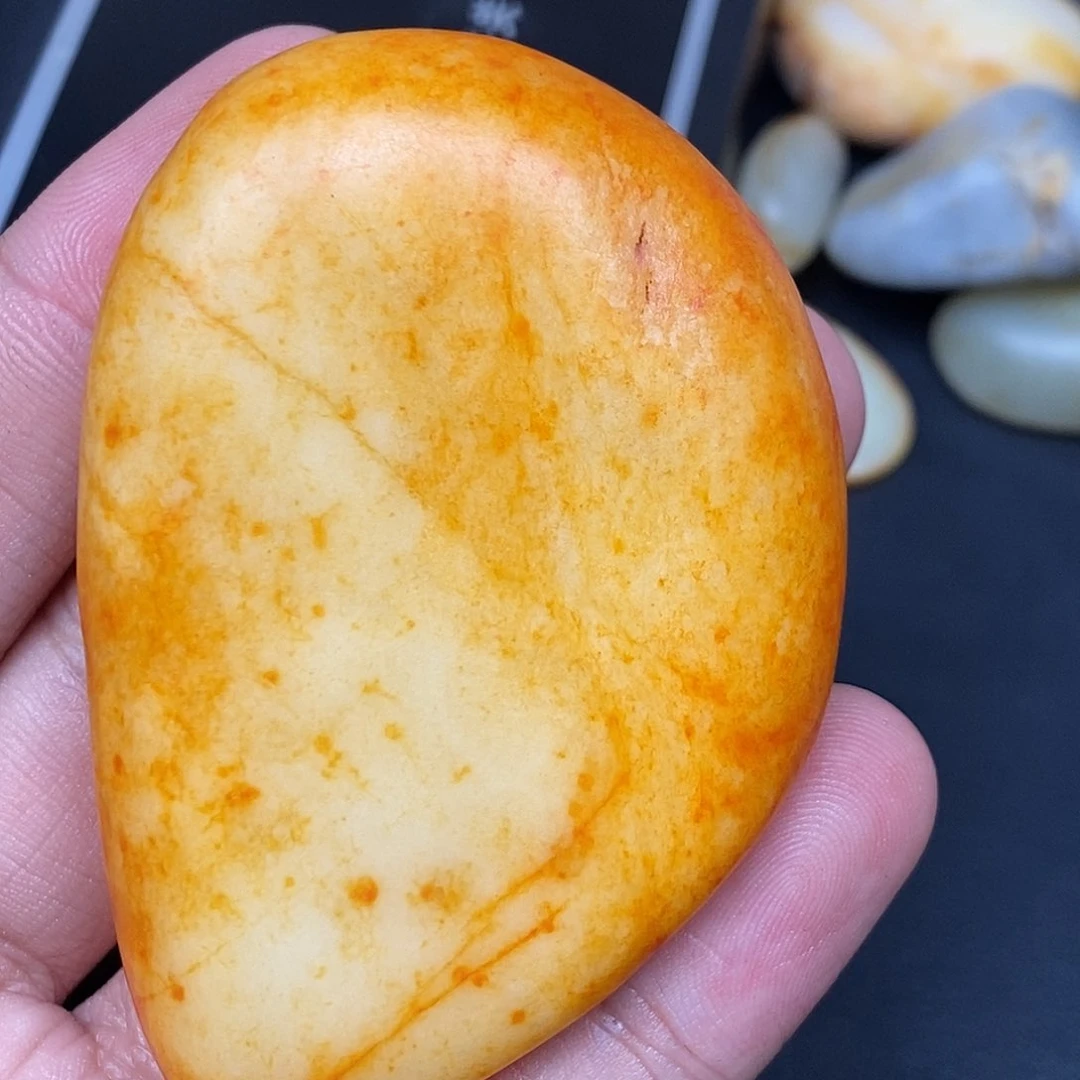 和田玉（糖玉）未镶嵌挂件